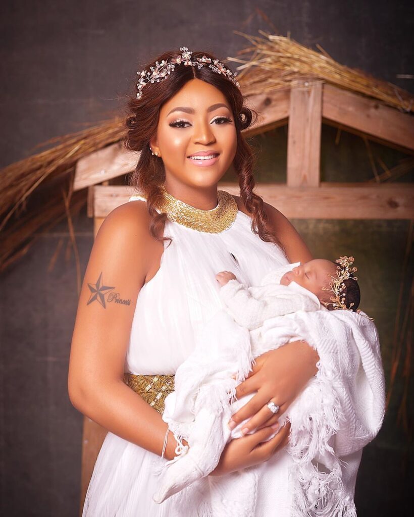 picture of regina daniels and her baby1